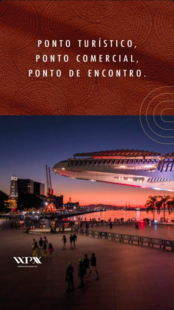 Fotografia da Praça Mauá ao entardecer, no entorno do ARB 26, Centro do Rio